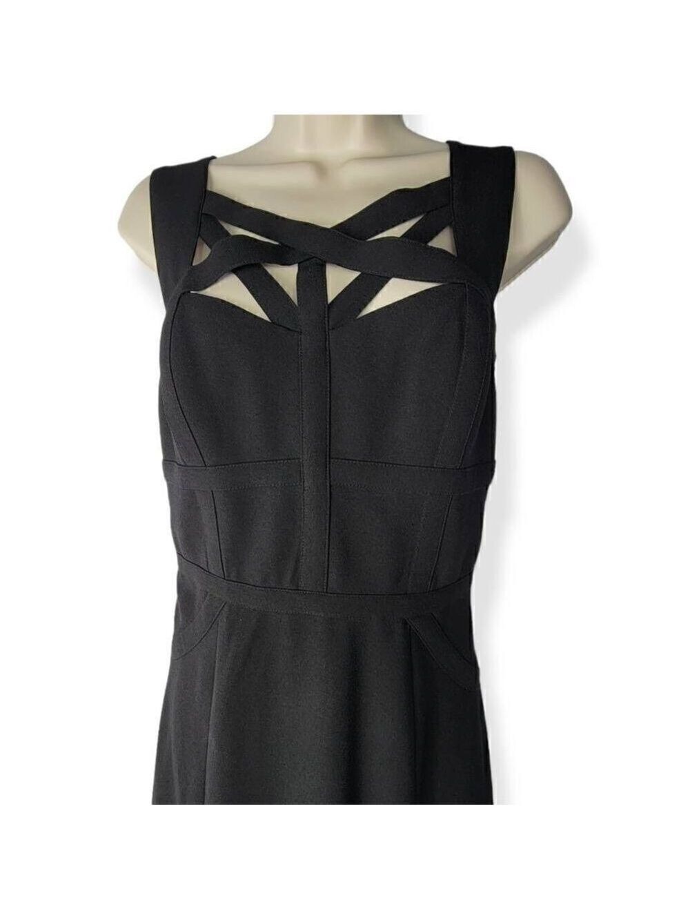 BCBG Maxazria Black Formal Dress  Size 12 - Picture 2 of 4